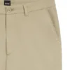 Shorts med modern passform i stretchig bomullstwill Shorts med modern passform i stretchig bomullstwill