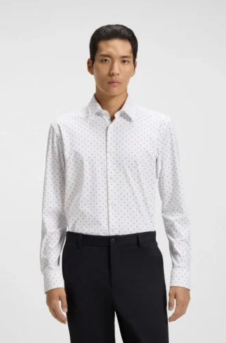 Skimrande skjorta i slim fit av stretchig funktionsjersey