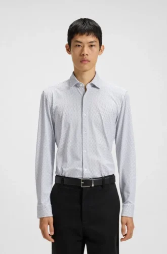Skimrande skjorta i slim fit av stretchig funktionsjersey
