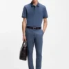 Slim fit-byxor i en stretchig bomullsblandning Slim fit-byxor i en stretchig bomullsblandning