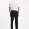 Slim fit-byxor i en stretchig bomullsblandning Slim fit-byxor i en stretchig bomullsblandning