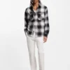 Slim fit-byxor i stretchig bomullsgabardin Slim fit-byxor i stretchig bomullsgabardin