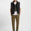 Slim fit-byxor i stretchig bomullsgabardin Slim fit-byxor i stretchig bomullsgabardin