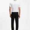 Slim fit-byxor i stretchig bomullsgabardin