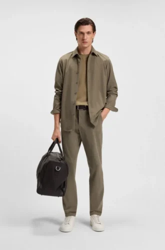 Slim fit-byxor i stretchig corduroy