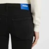 Slim fit-jeans med strasslogotyper