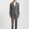 Slim fit-kostym och tre delar i stretchigt sharkskin