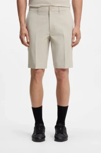 Slim fit-shorts i vattenavvisande stretchtyg