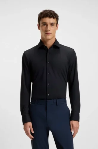 Slim fit-skjorta i borstad stretchflanell