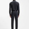Slim fit-skjorta i italiensk funktionsstretch-seersucker Slim fit-skjorta i italiensk funktionsstretch-seersucker