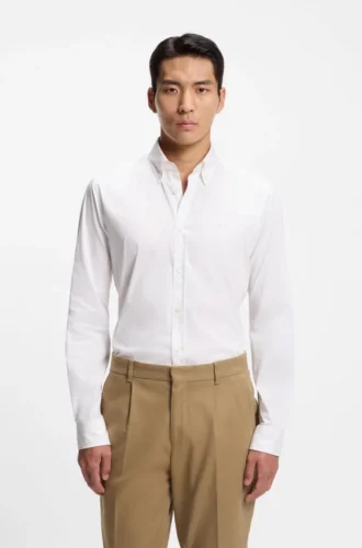 Slim fit-skjorta i poplin av bomullsblandning