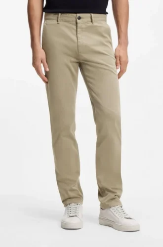 Smalpassade Chinos i stretchig bomullssatin