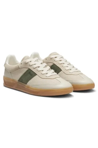 Sneakers i läder och mocka