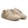 Sneakers i mocka med Double B-monogram
