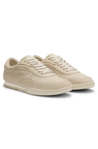 Sneakers i mocka med sömmar