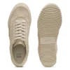 Sneakers i mocka med sömmar