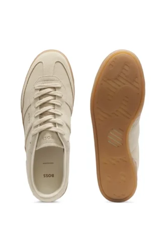 Sneakers med gummisula i mocka