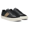 Sneakers med läderdetaljer i konstläder Sneakers med läderdetaljer i konstläder