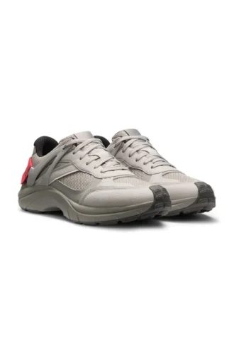 Sneakers med logotyp-spoiler i mesh och imitationsmocka