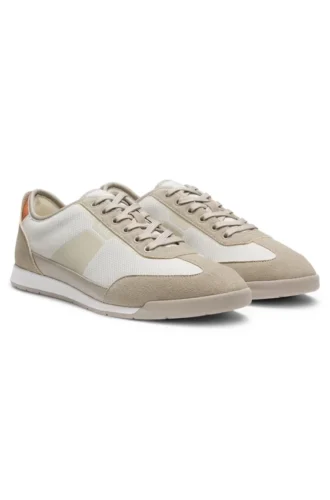Sneakers med meshdetaljer