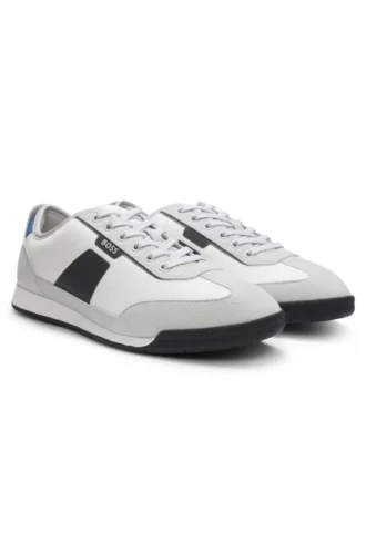 Sneakers med meshdetaljer