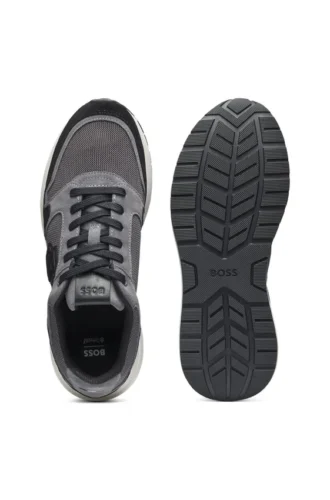 Sneakers med mocka-detaljer och Double B-monogram