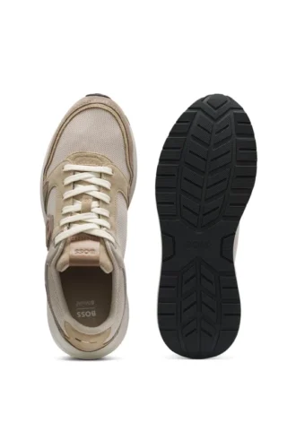 Sneakers med mocka-detaljer och Double B-monogram