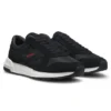 Sneakers med mocka-detaljer och logotyp