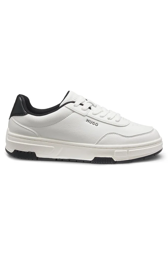 Sneakers med sicksack-sömmar i konstläder Sneakers med sicksack-sömmar i konstläder
