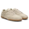 Sneakers med staplade logotyper i konstläder Sneakers med staplade logotyper i konstläder