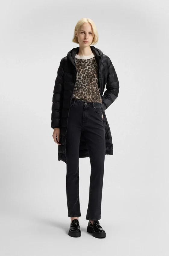 Stickad tröja med leopardmönster Stickad tröja med leopardmönster