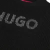 Strickad tröjklänning för barn med nitar och logotyp