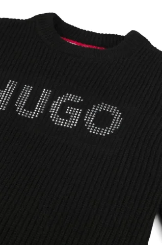 Strickad tröjklänning för barn med nitar och logotyp