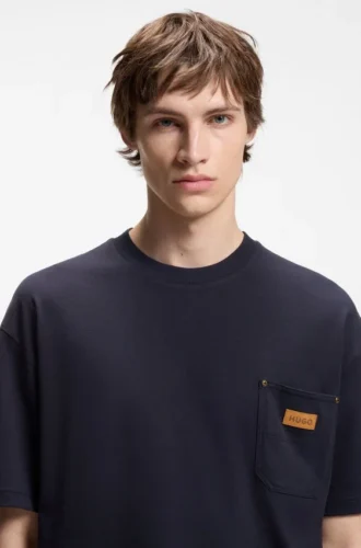 T-shirt i bomull med lös passform och logotyp i mocka