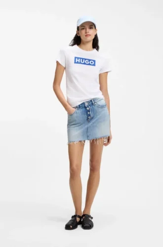 T-shirt i bomull med smal passform och blått boxlogotyp