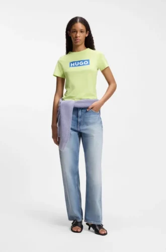 T-shirt i bomull med smal passform och blått boxlogotyp