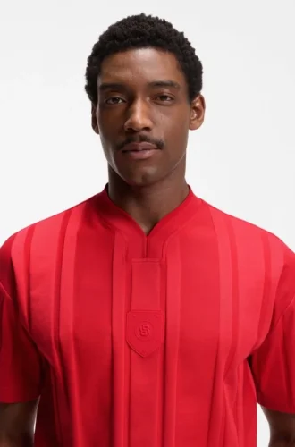 T-shirt i bomull med strukturerade ränder
