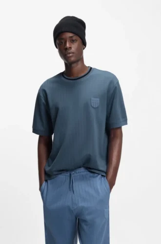 T-shirt i bomullsblandning med drop-needle-ränder