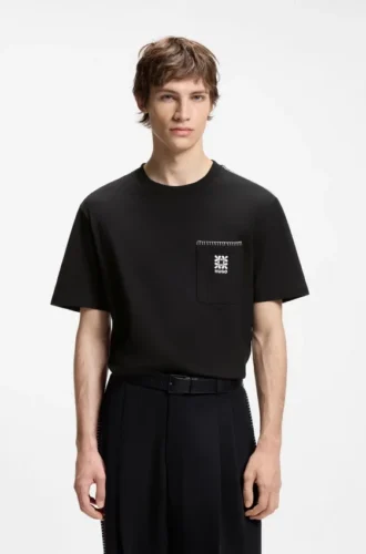 T-shirt i bomullsjersey med broderad logotyp