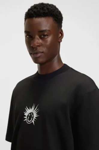 T-shirt i bomullsjersey med Happy HUGO-motiv