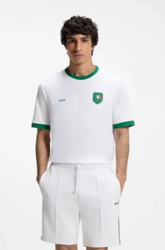 T-shirt i stretchbomull med landsflagga och logotyp