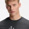 T-shirt med geometriskt mönster i stretchbomull T-shirt med geometriskt mönster i stretchbomull