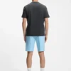 T-shirt med geometriskt mönster i stretchbomull T-shirt med geometriskt mönster i stretchbomull