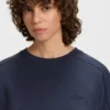 T-shirt med handskriven logotyp i oversized-passform