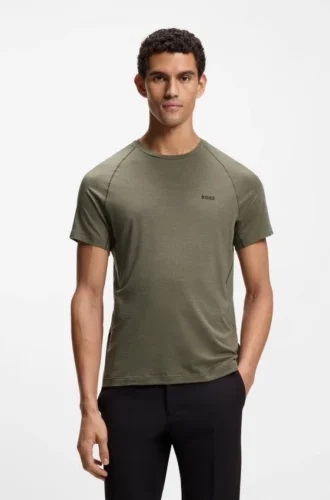 T-shirt med logodetalj i smal passform