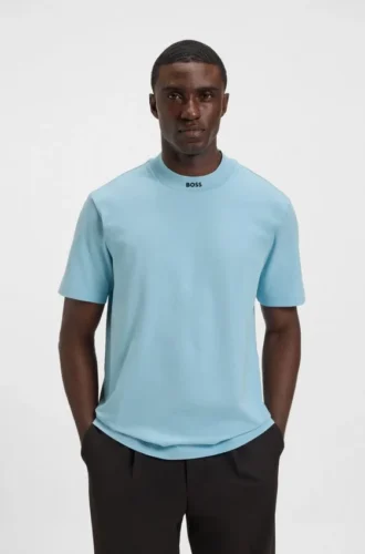 T-shirt med logotyp på kragen i stretchbomull