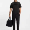 T-shirt med ton-i-ton-logotyp i stretchbomull