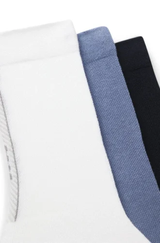 Trepack med strukturerade strumpor i normal längd