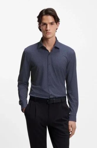 Tryckt slim fit-skjorta i stretchig funktionsjersey