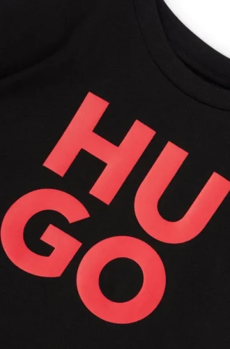 Två-i-ett-T-shirt för barn med staplat logotryck